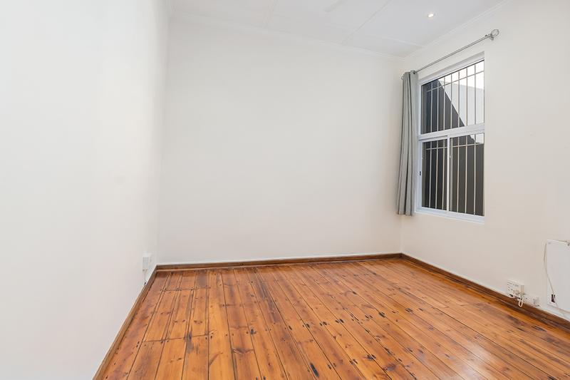 To Let 3 Bedroom Property for Rent in Fresnaye Western Cape